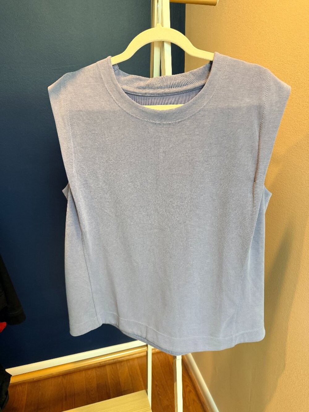 Athleta Muscle Shirt